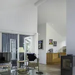 Architect-designed By Forest Ferienhaus